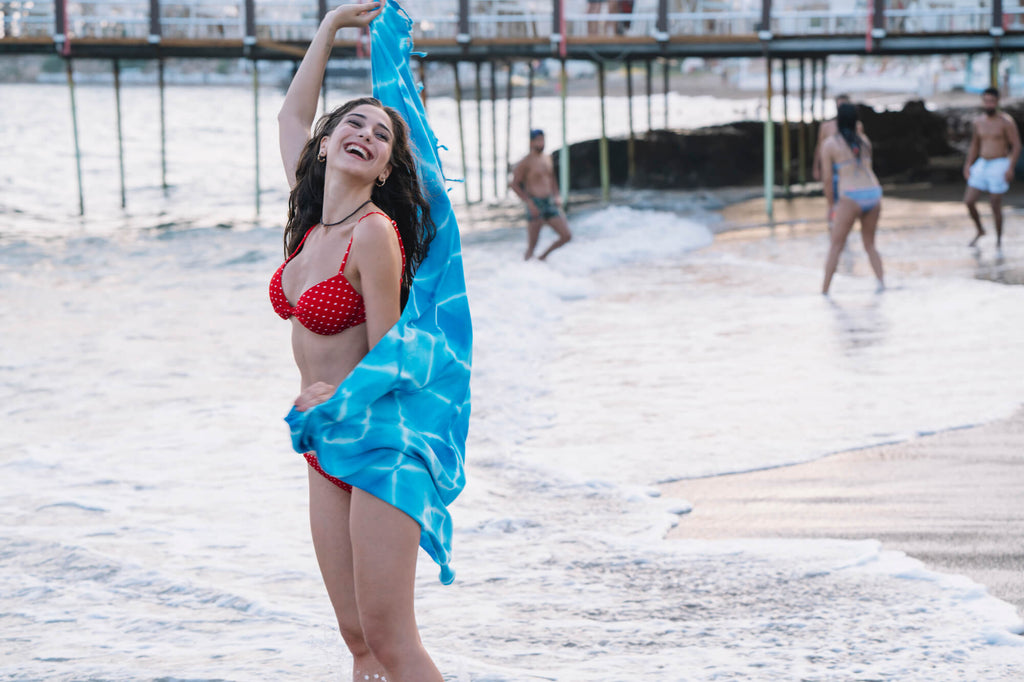 The Allure of the Blue Tie-Dye Beach Towel: A Summer Must-Have