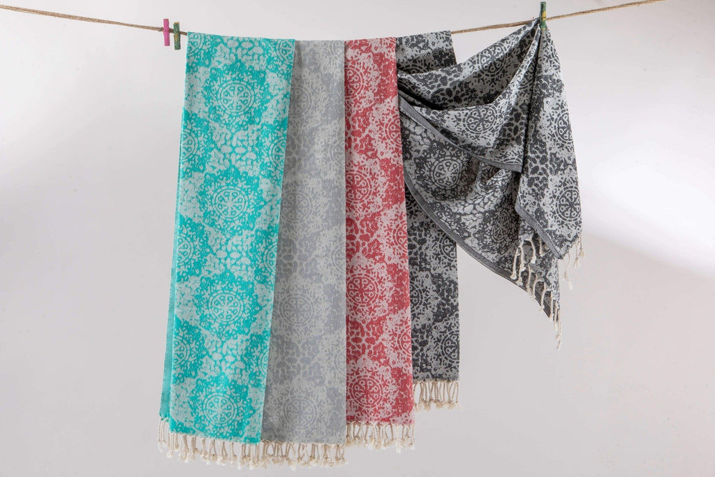 Chain Collection Beach Towels - Hencely