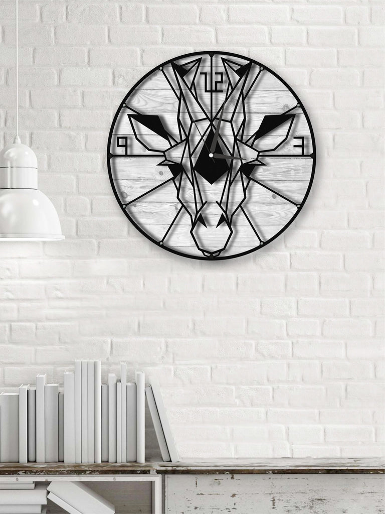 The Giraffe | White | Rustic Round Wall Clock | Wood Metal Hanging Clock - Hencely